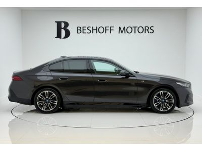 2024 BMW i5