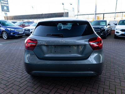 2017 Mercedes-Benz A 180