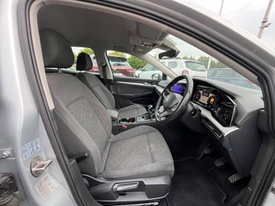 2023 Volkswagen Golf