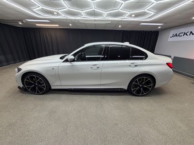 2021 BMW 330