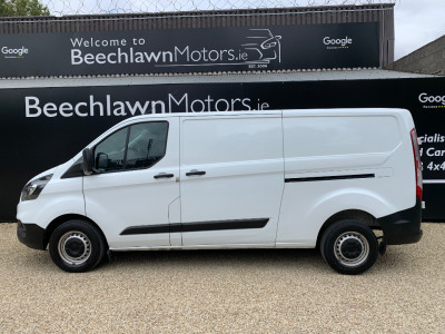 2023 Ford Transit Custom