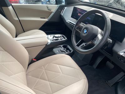 2024 BMW iX