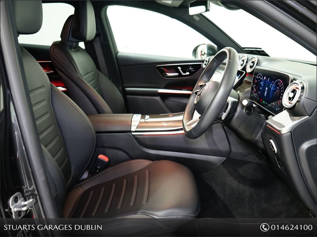 2025 Mercedes-Benz GLC Class