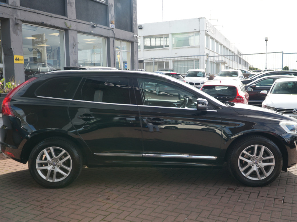 2017 Volvo XC60