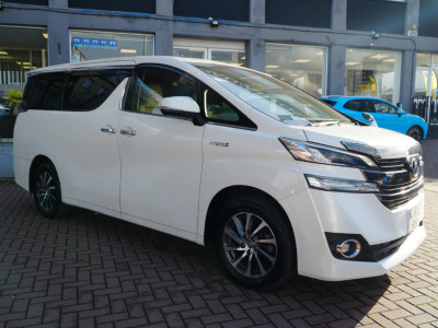 2015 Toyota Alphard