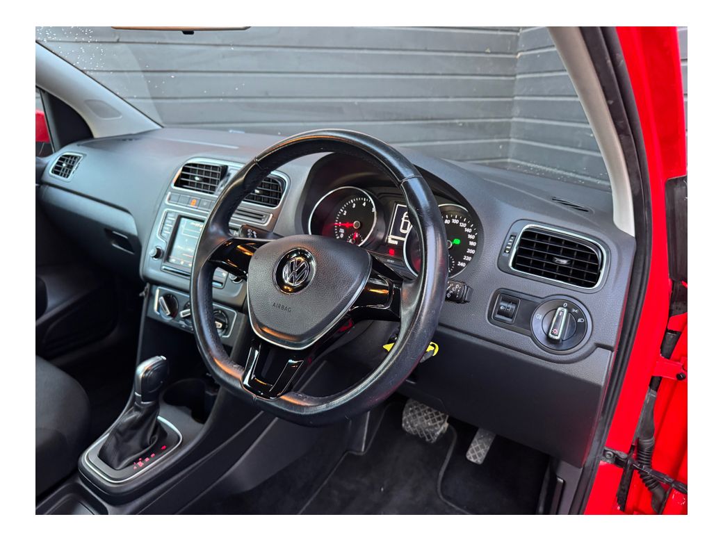 2014 Volkswagen Polo