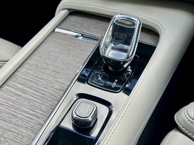 2023 Volvo XC90