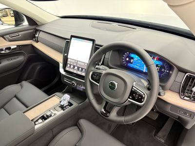 2026 Volvo XC90