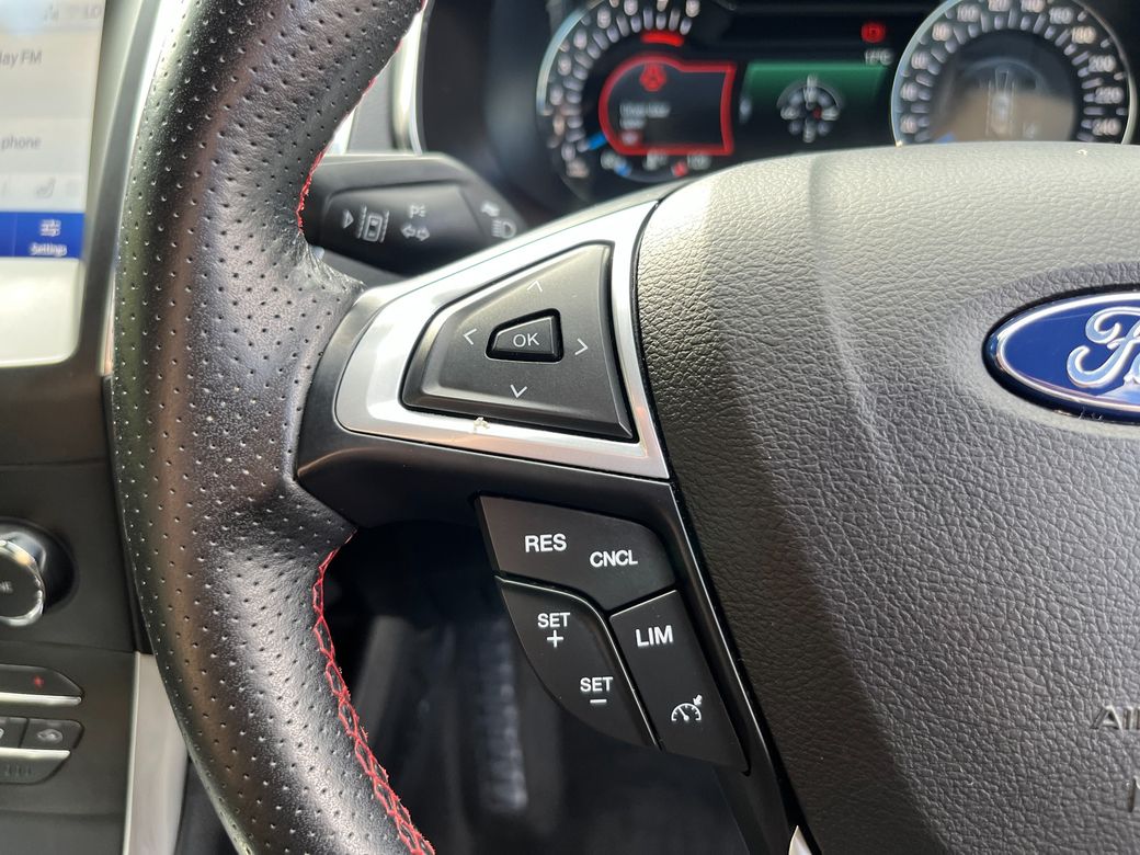 2023 Ford S-Max