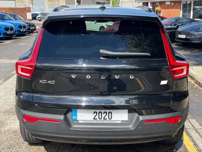 2020 Volvo XC40