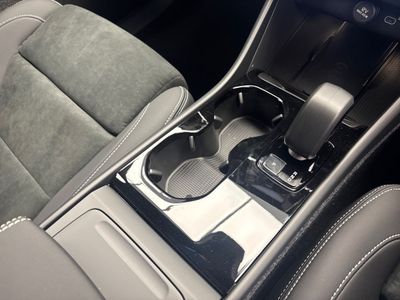 2026 Volvo EX40