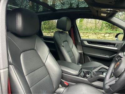 2024 Porsche Cayenne