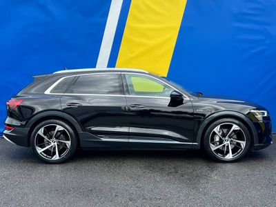 2022 Audi e-tron
