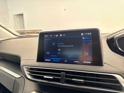 2021 Peugeot 3008
