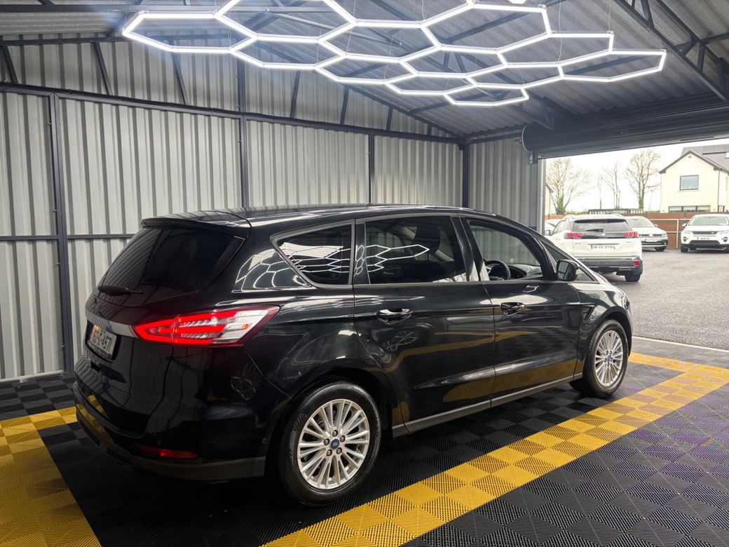2016 Ford S-Max
