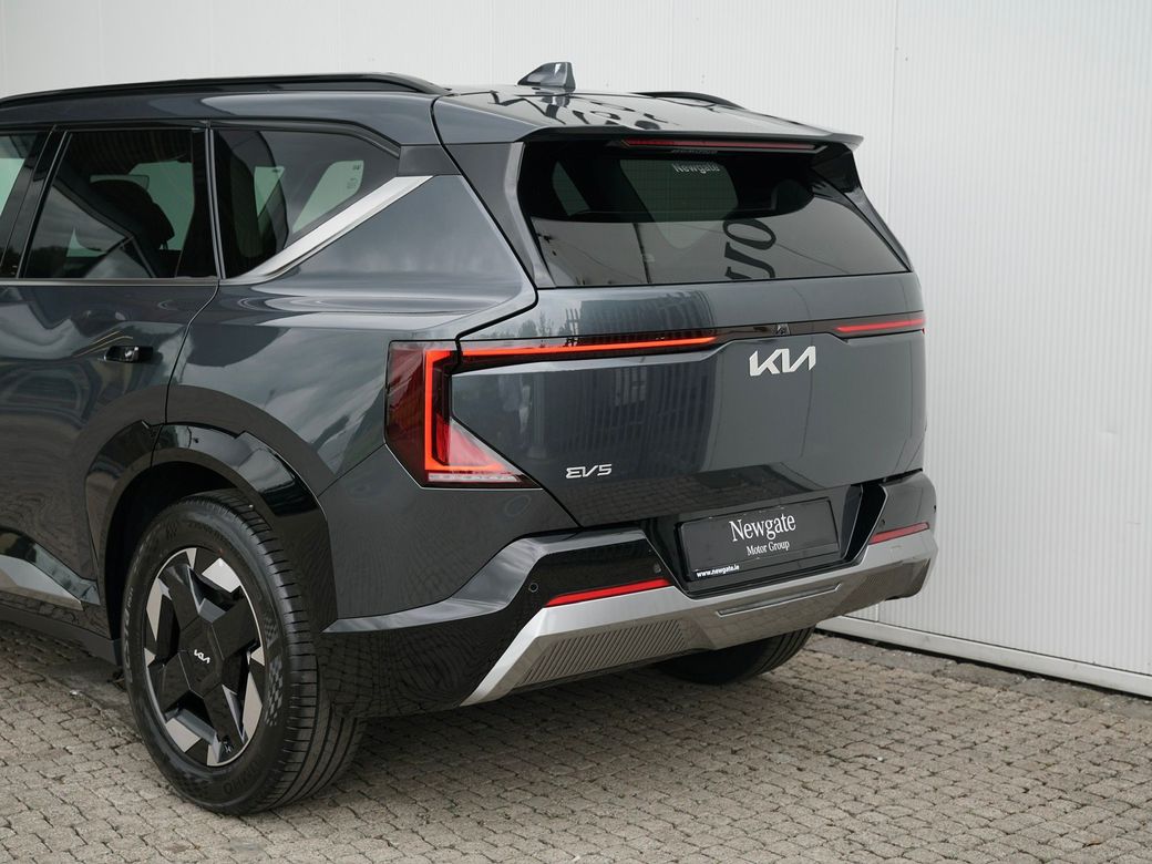 2026 Kia EV5