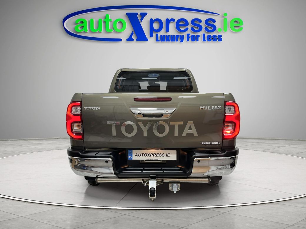 2023 Toyota Hilux