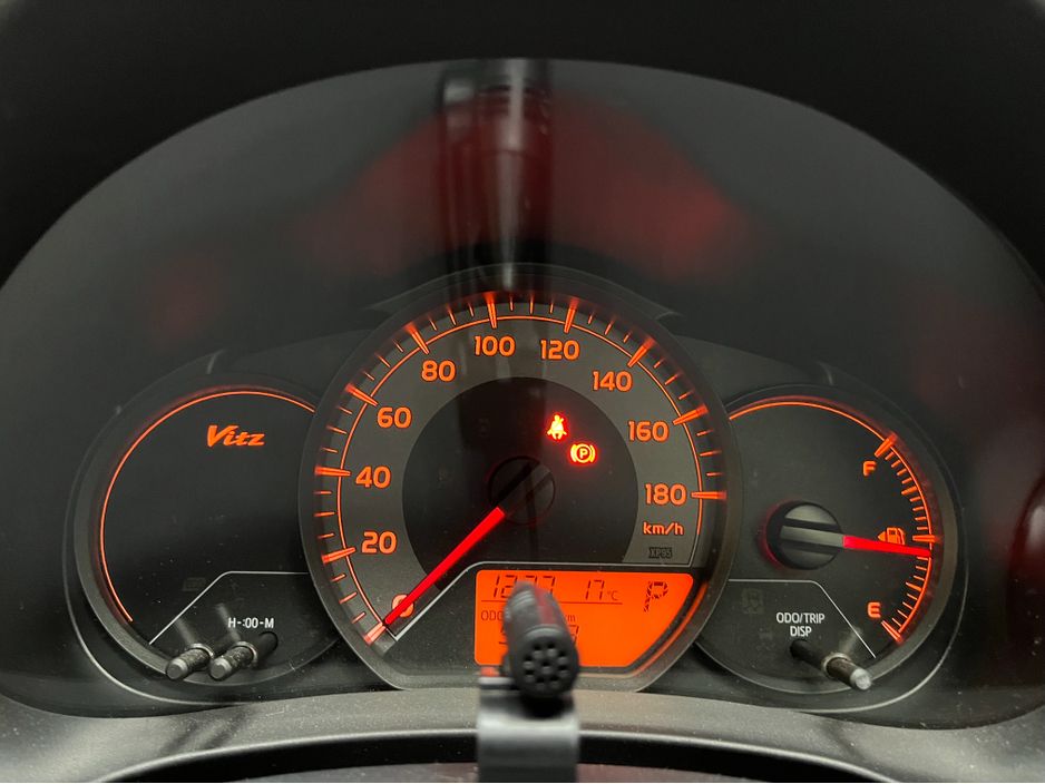2017 Toyota Vitz