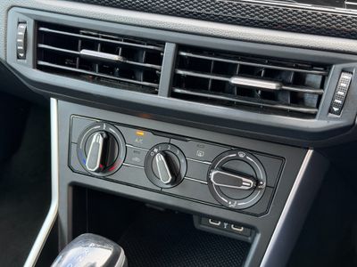 2023 Volkswagen Taigo
