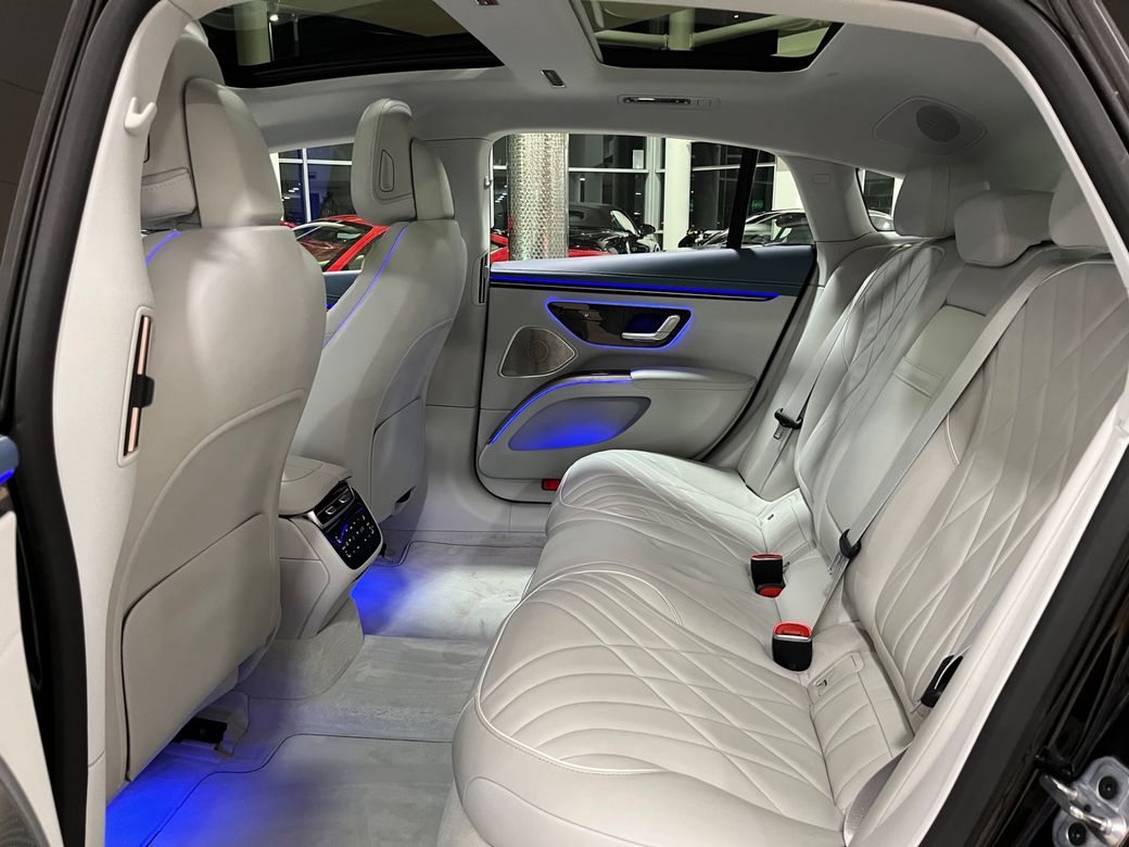 2022 Mercedes-Benz EQS