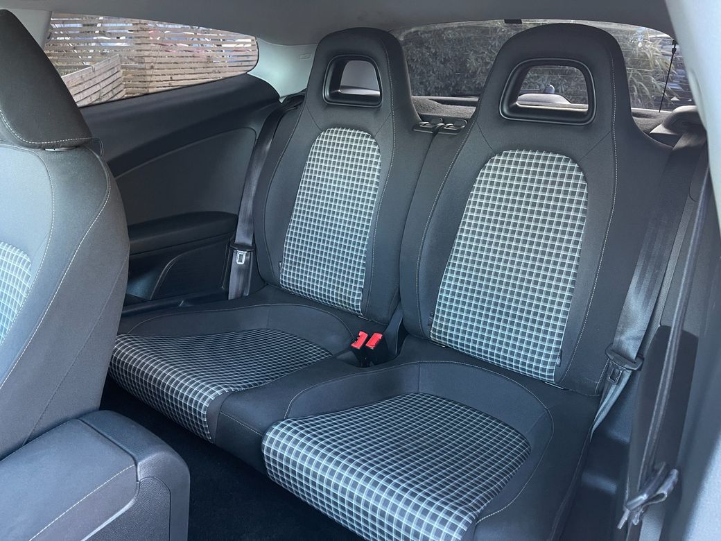 2017 Volkswagen Scirocco