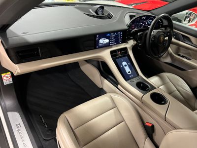 2022 Porsche Taycan