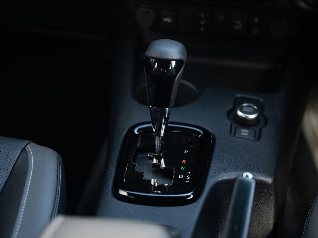 2025 Toyota Hilux