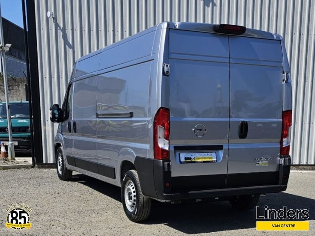 2026 Opel Movano