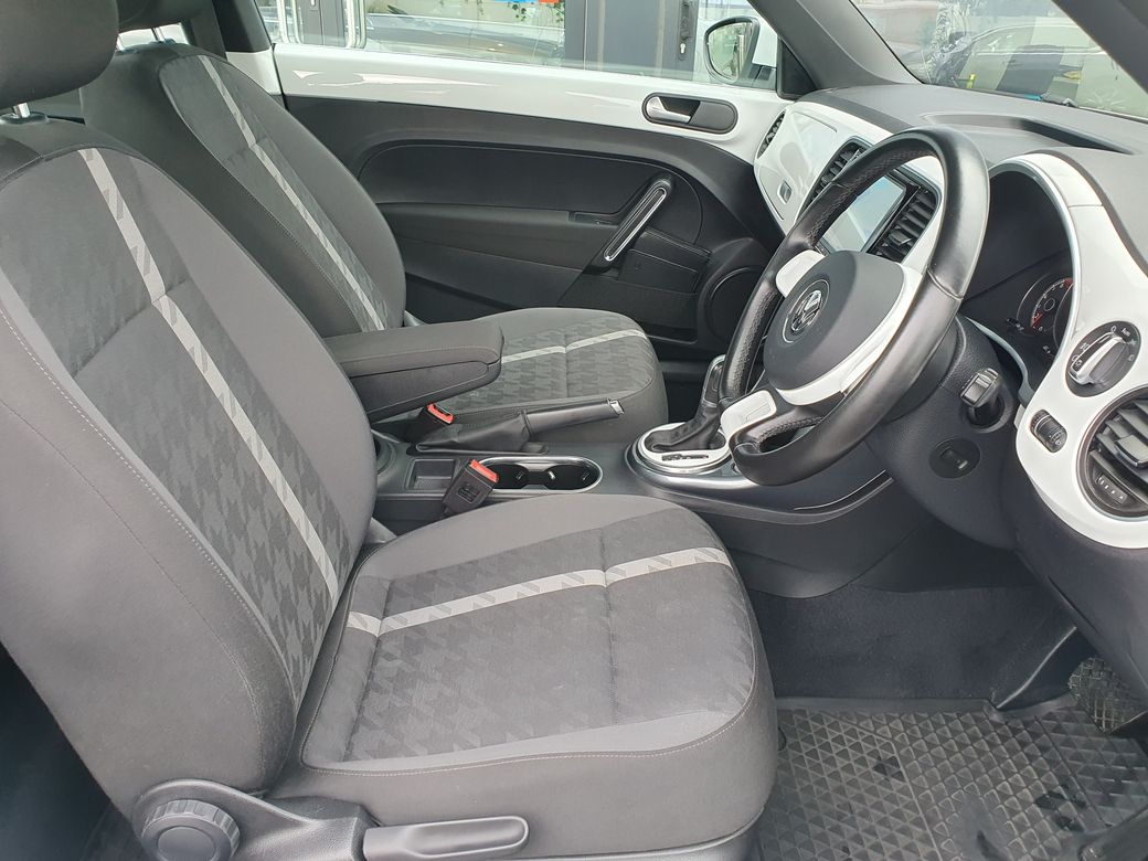 2017 Volkswagen Beetle