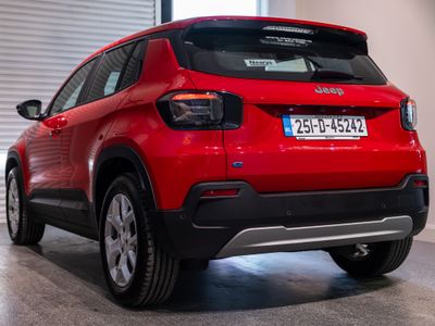 2025 Jeep Avenger