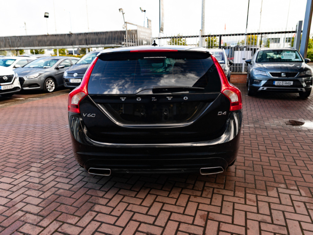 2018 Volvo V60