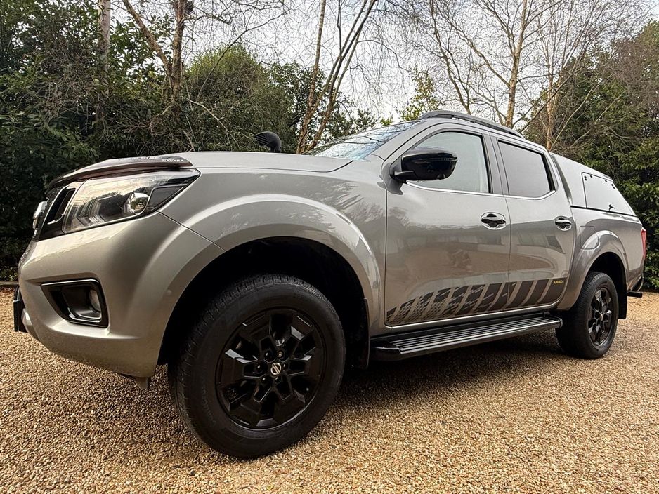 2020 Nissan Navara