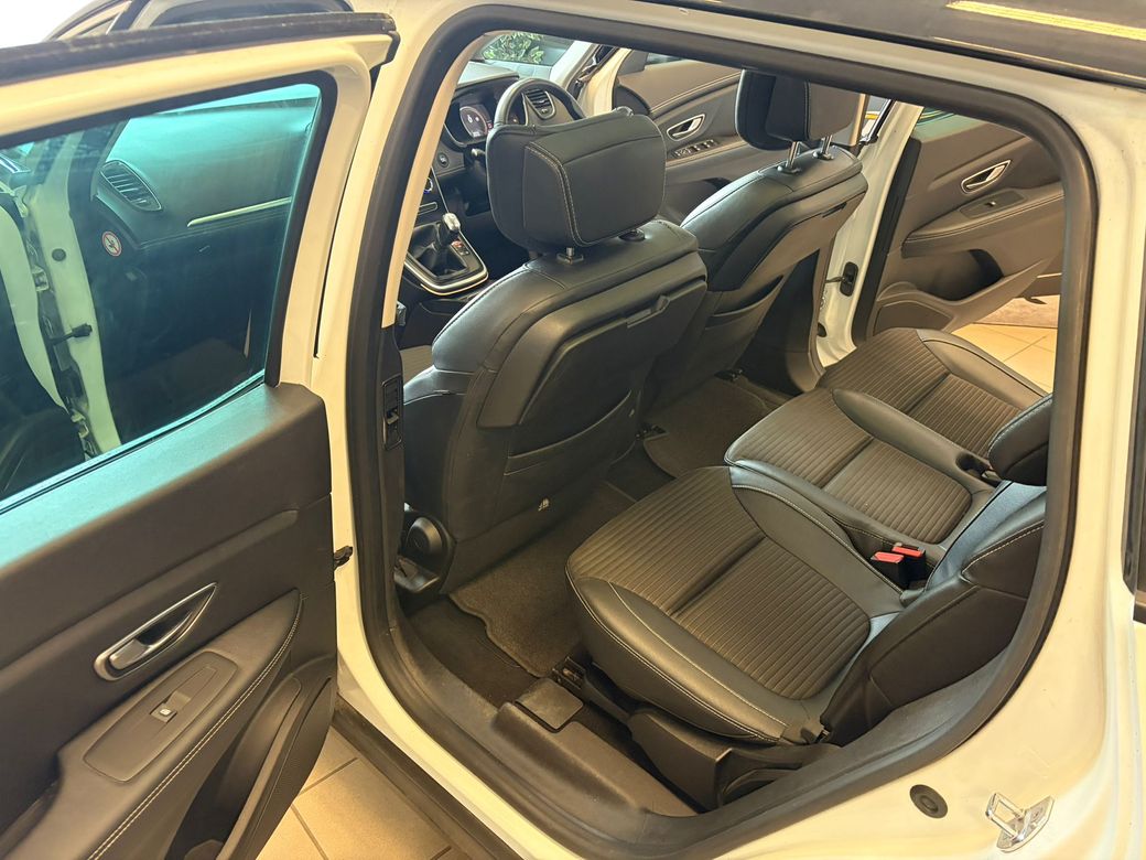 2019 Renault Grand Scenic