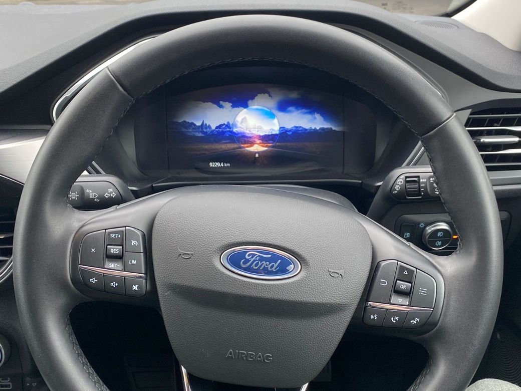 2022 Ford Kuga