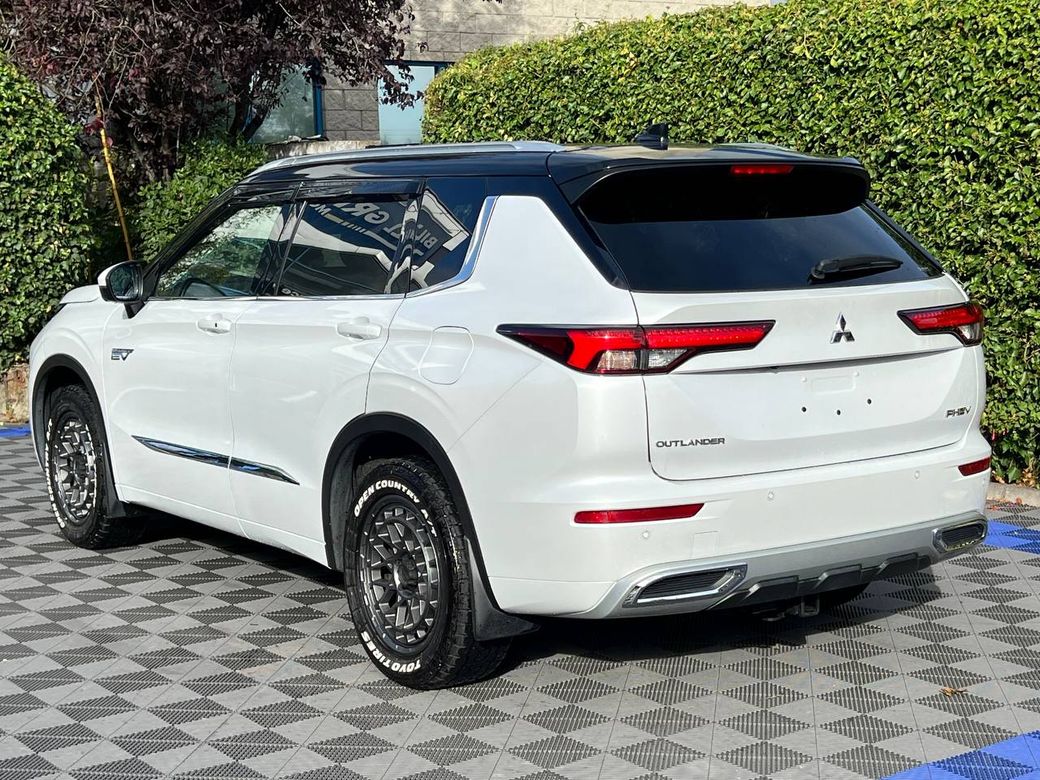 2023 Mitsubishi Outlander