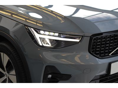 2023 Volvo XC40