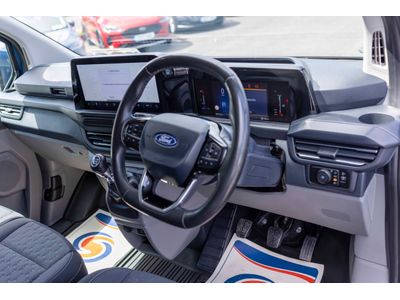 2024 Ford Transit Custom