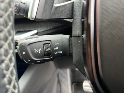 2023 Peugeot 5008