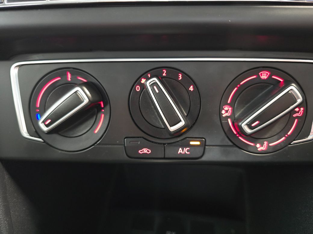 2016 Volkswagen Polo