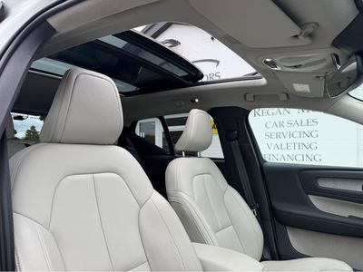 2021 Volvo XC40