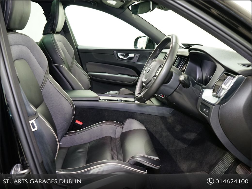 2023 Volvo XC60
