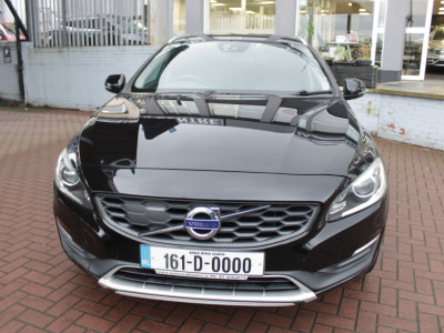 2016 Volvo V60 Cross Country