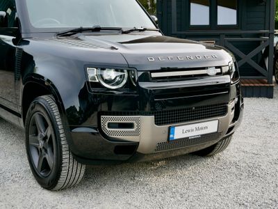 2025 Land Rover Defender