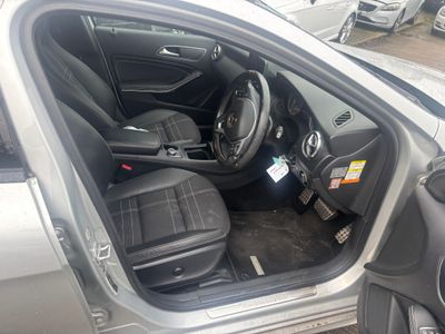 2014 Mercedes-Benz A 180