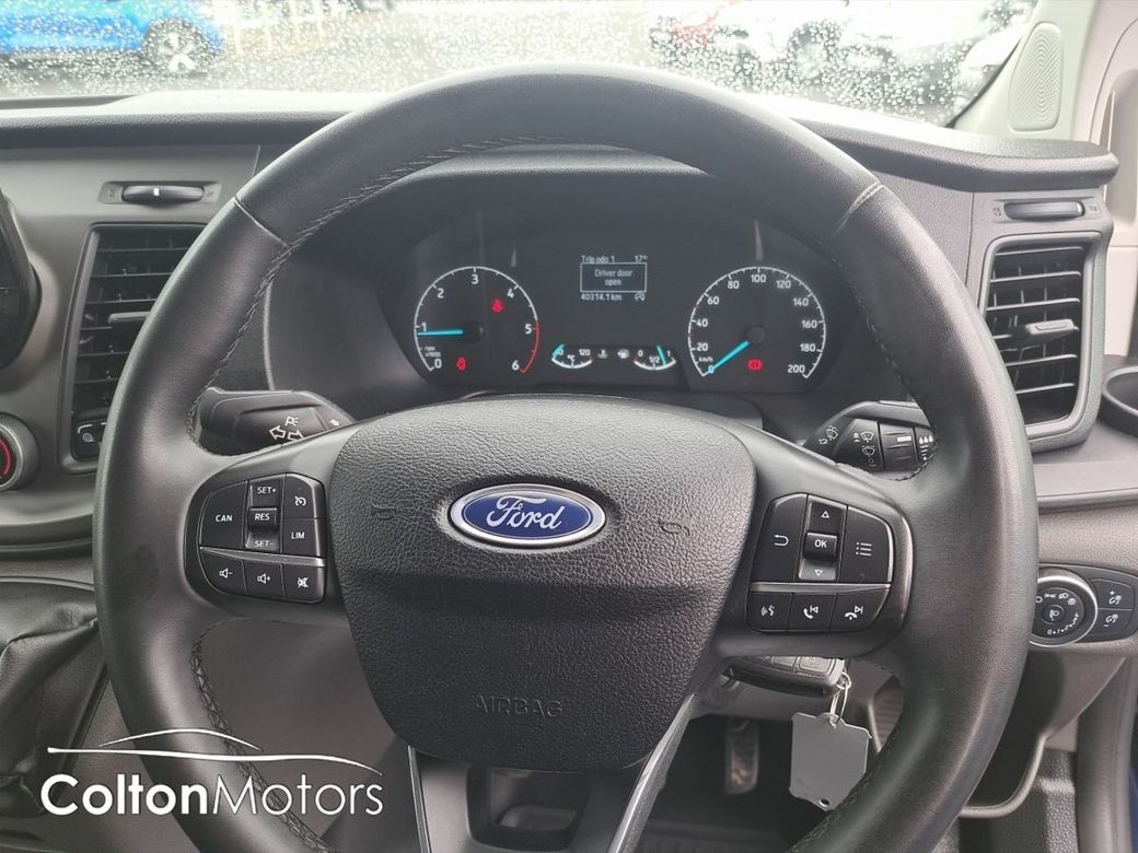 2023 Ford Transit Custom
