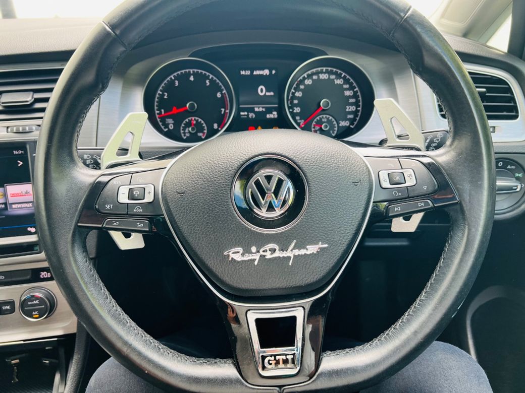 2017 Volkswagen Golf
