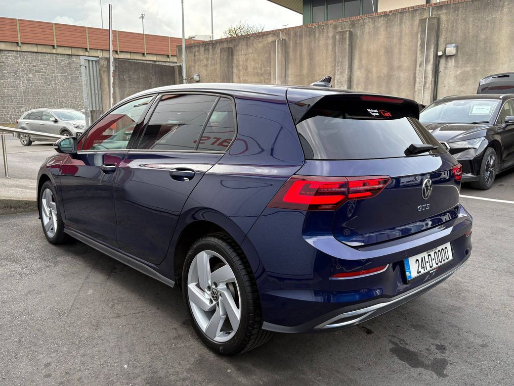 2024 Volkswagen Golf