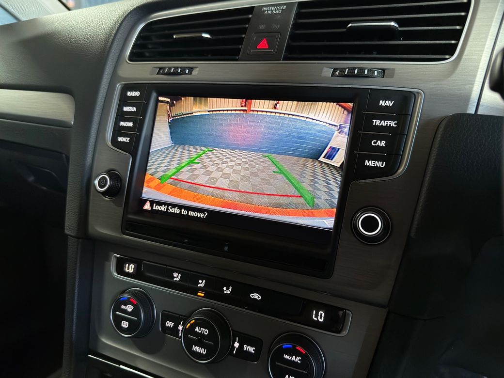 2017 Volkswagen Golf