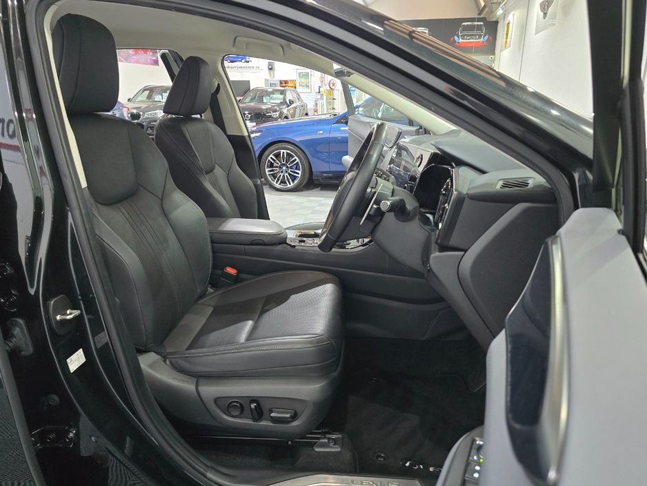 2023 Lexus NX 450H+