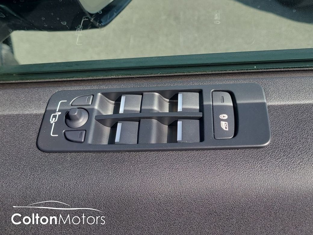 2023 Land Rover Discovery Sport